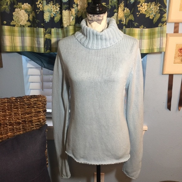 Banana Republic Sweaters - Banana Republic cotton knit turtleneck